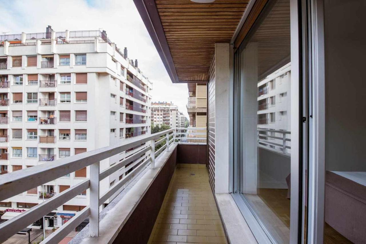 New Amara Suite Friends & Families Parking San Sebastian Exterior photo